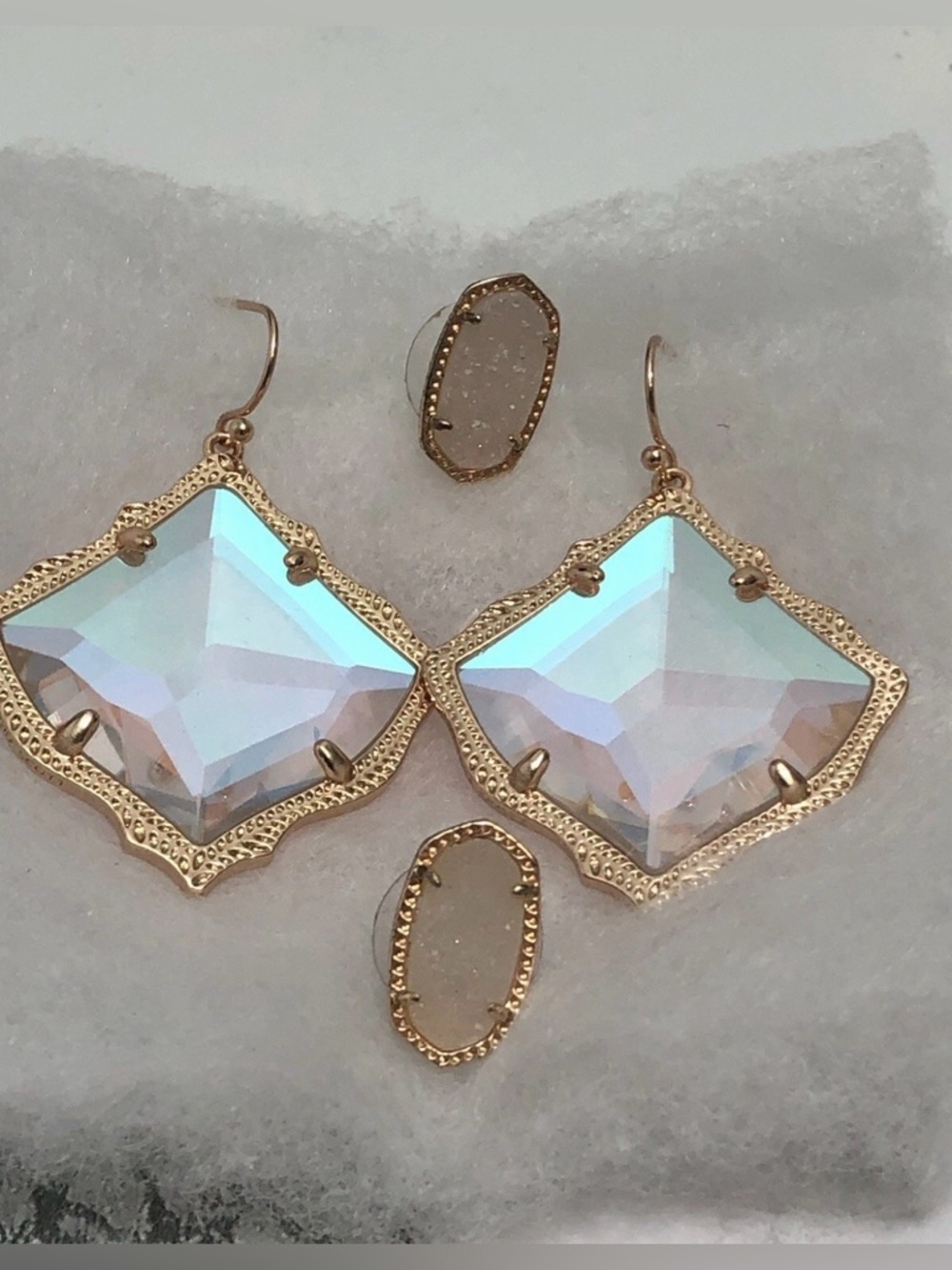 Kendra Scott Lot Of 2 Pair Of Earrings - Picture 4 of 7
